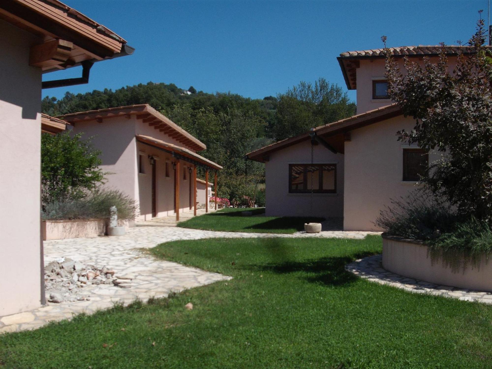 Villaggio Del Sole Giove Bagian luar foto