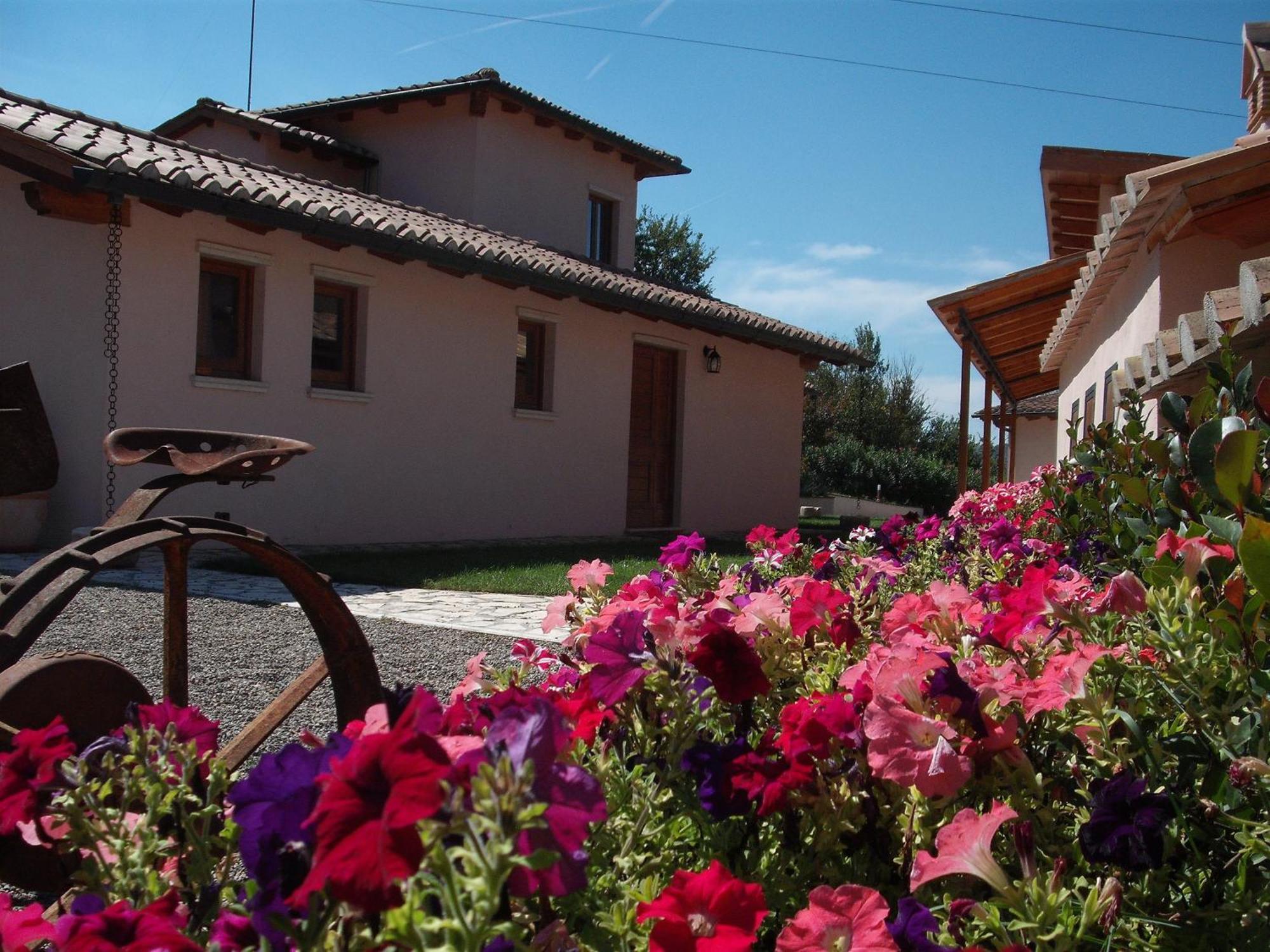 Villaggio Del Sole Giove Bagian luar foto
