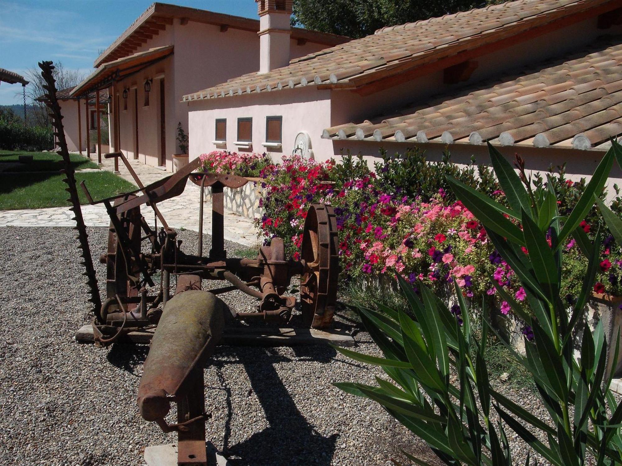 Villaggio Del Sole Giove Bagian luar foto